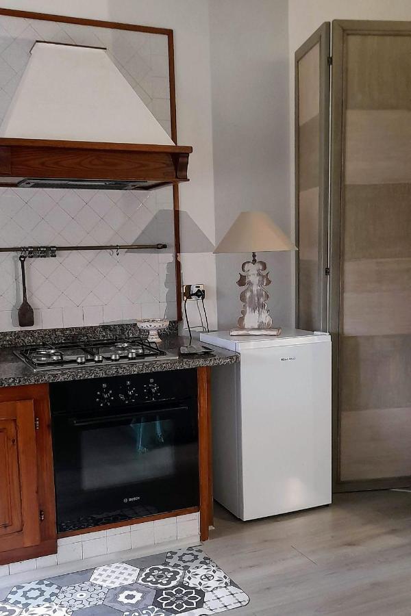 Appartement Invit Arti à Capoterra Extérieur photo